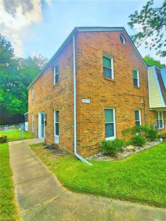 5813 W Hastings Court, Virginia Beach, VA 23462 - #2
