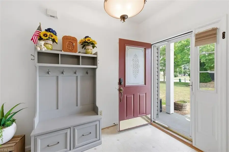 204 Joshua Circle, Smithfield, VA 23430 - #2