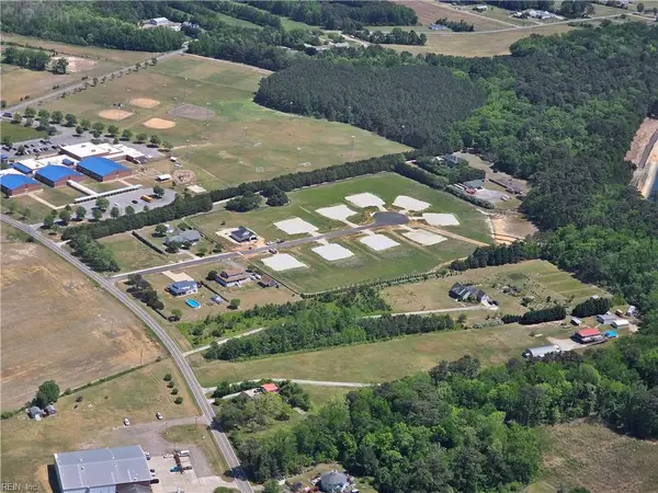 114 Indian Kettle Road, Jarvisburg, NC 27947