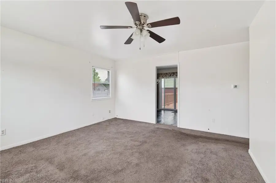 825 Thames Drive, Hampton, VA 23666 - #3