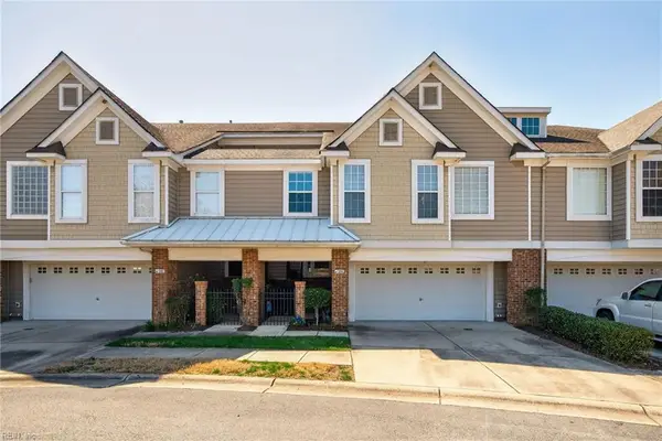 504 Crystal Bay Circle, Suffolk, VA 23435