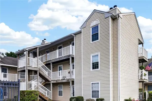 2135 Retreat Court, Virginia Beach, VA 23454