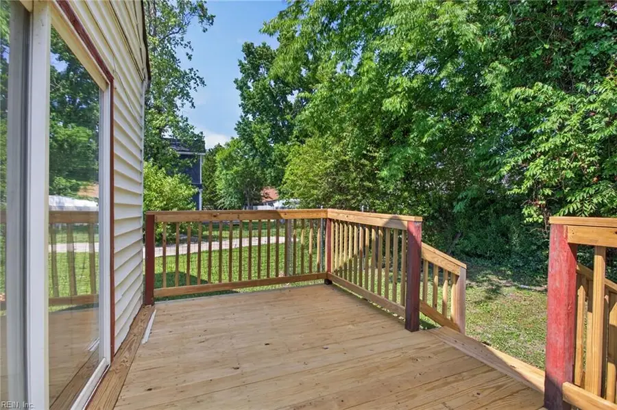 110 Halifax Street, Suffolk, VA 23434 - #3