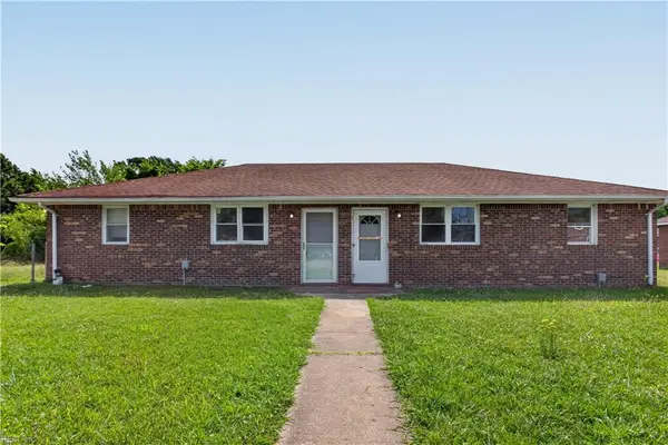 2000 Plow Lane, Chesapeake, VA 23324