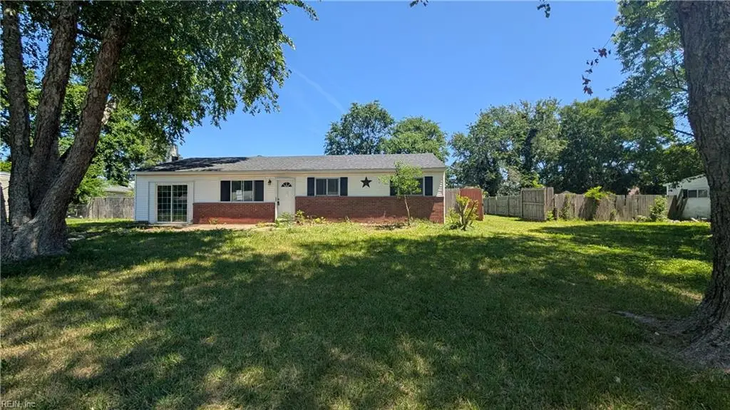 2852 N Shore Drive, Suffolk, VA 23435 - #1