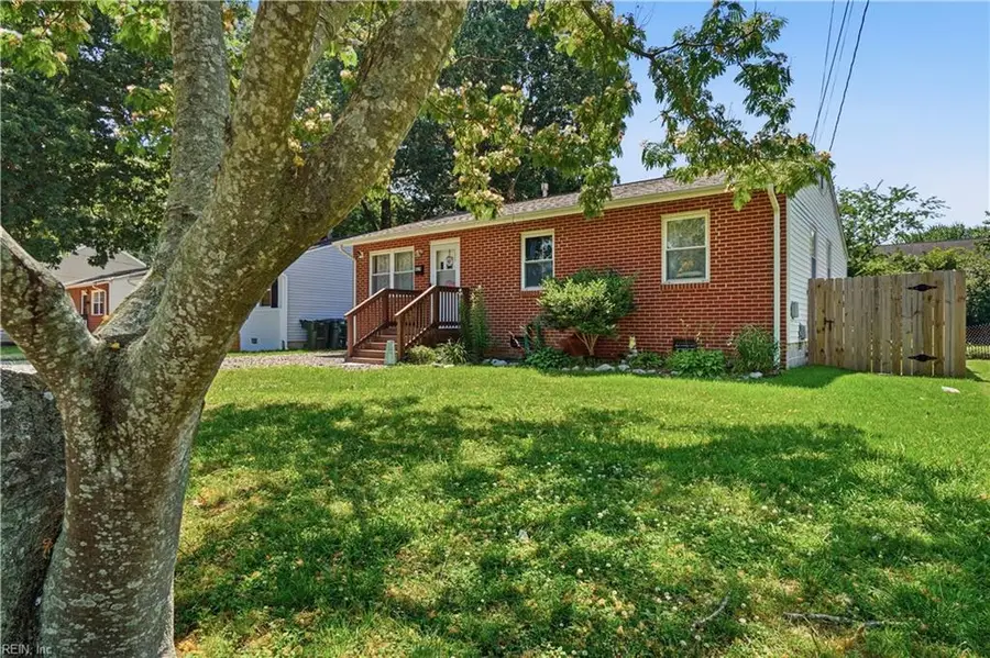 419 Hunlac Avenue, Hampton, VA 23664 - #3