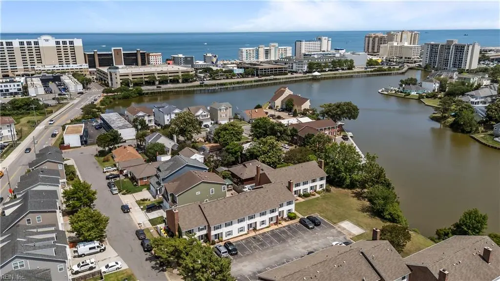 414 9th Street, Virginia Beach, VA 23451 - #1