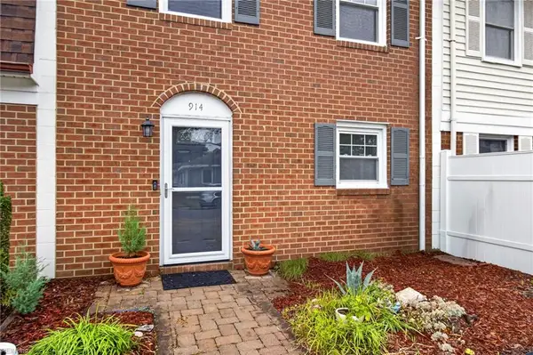 914 C Avenue, Virginia Beach, VA 23451