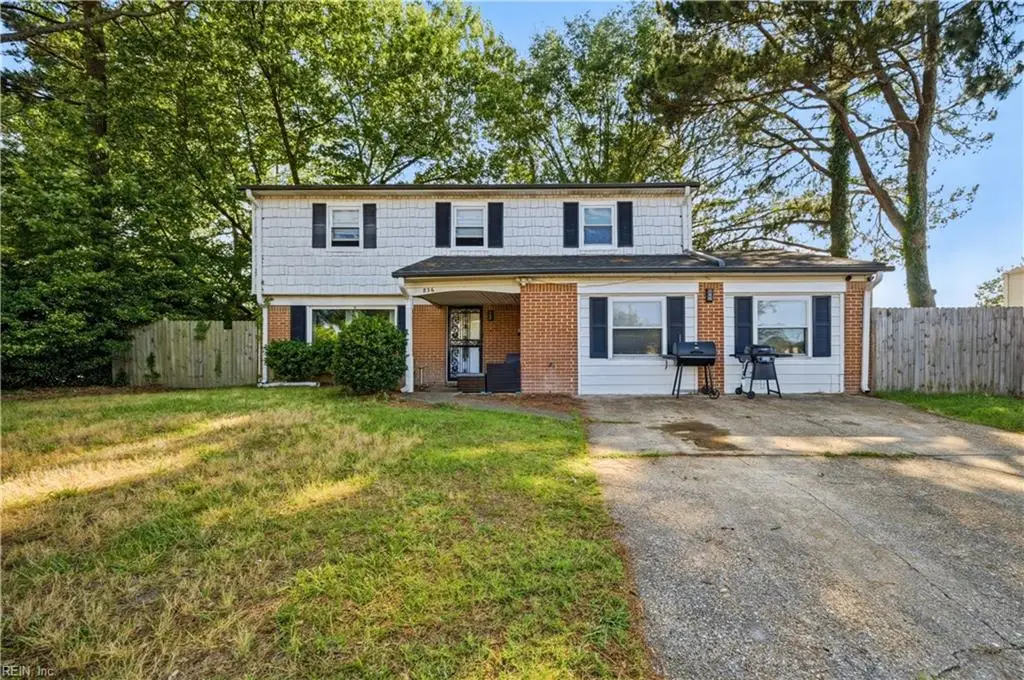 836 Sir Lancelot Drive, Chesapeake, VA 23323 - #1