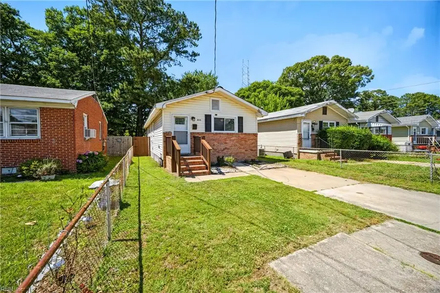 825 North Avenue, Newport News, VA 23605 - #2