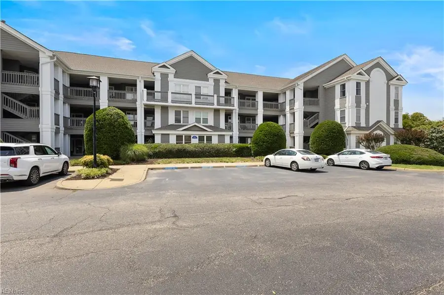 1003 High Dunes Quay #206, Hampton, VA 23664 - #2