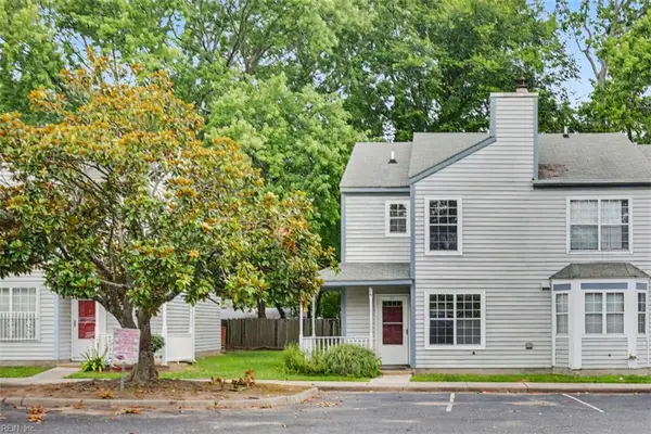 28 Bayview Court, Hampton, VA 23664