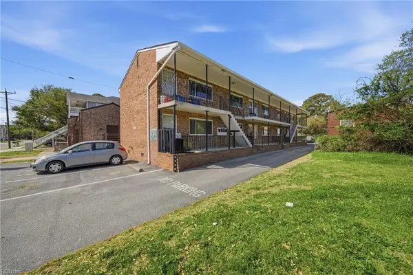 9563 15th Bay Street, Norfolk, VA 23518