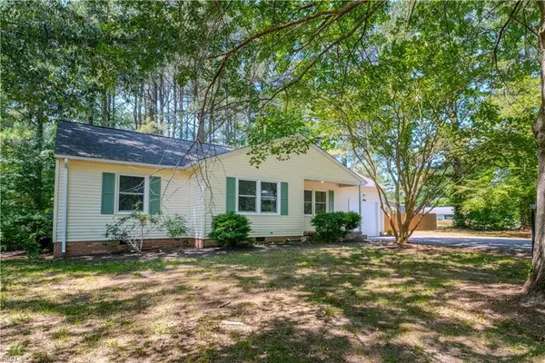 6464 Meadow Drive, Gloucester, VA 23061