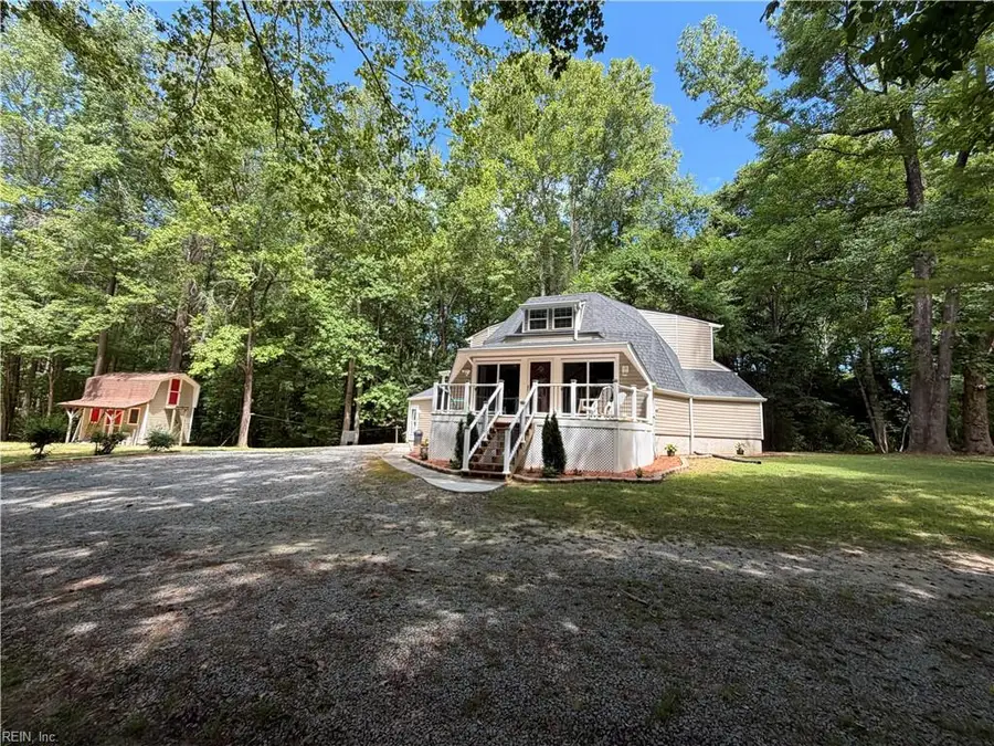6824 Mill Creek Drive, Zuni, VA 23898 - #3