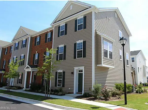 240 Breccia Lane, Virginia Beach, VA 23462