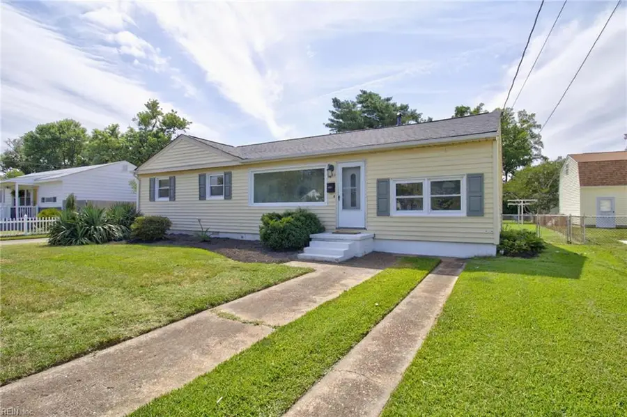 8133 Baywood Drive, Norfolk, VA 23518 - #2