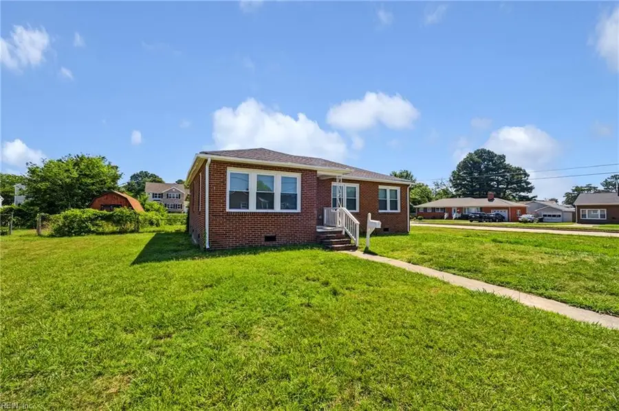 2 Reynolds Drive, Hampton, VA 23666 - #2