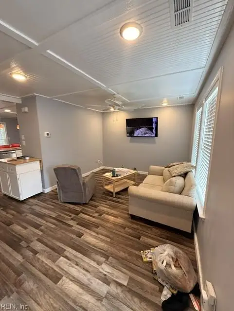 342 Falling Lane, Virginia Beach, VA 23454 - #2