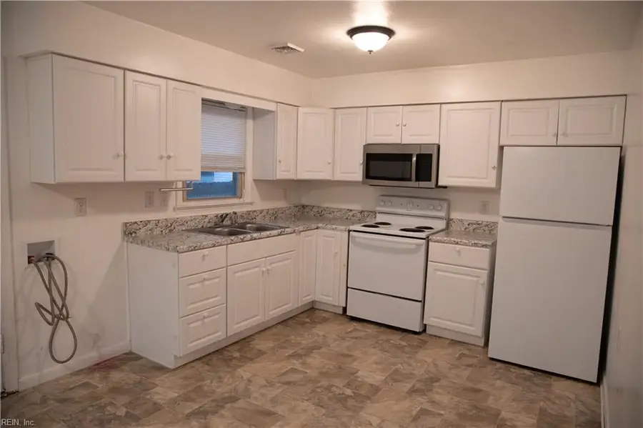 3325 Marne Avenue, Norfolk, VA 23509 - #2