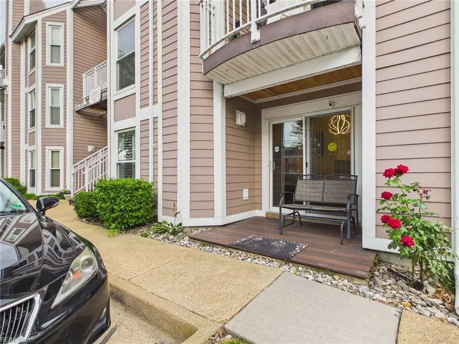 512 24th Street #104, Virginia Beach, VA 23451 - #3
