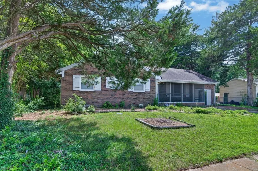 149 Raymond Drive, Hampton, VA 23666 - #2