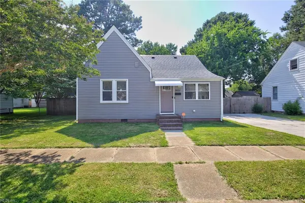 3821 Essex Circle, Norfolk, VA 23513