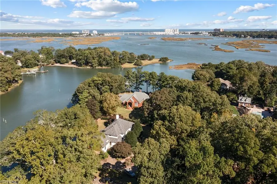 1632 W Little Neck Road, Virginia Beach, VA 23452 - #3
