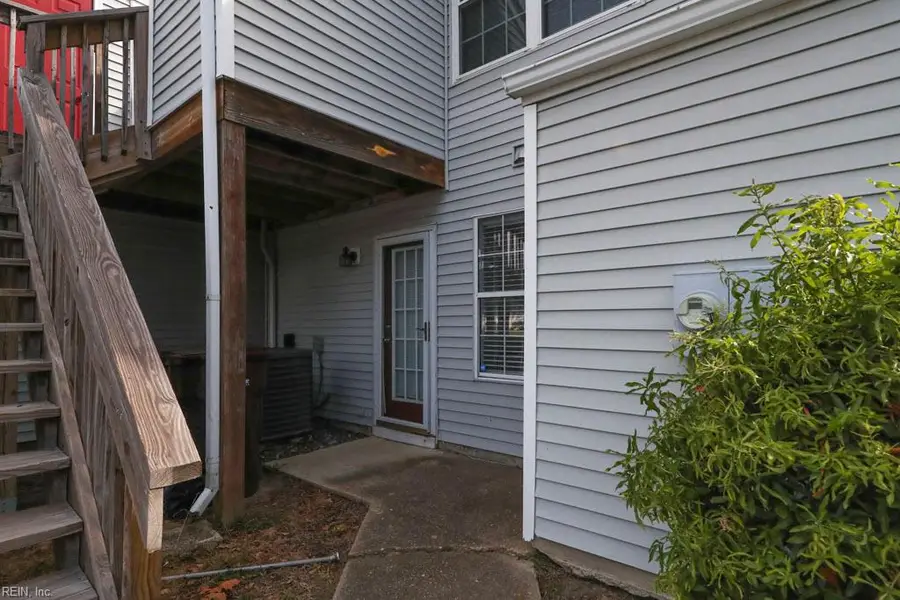 3325 Clover Meadows Drive, Chesapeake, VA 23321 - #3