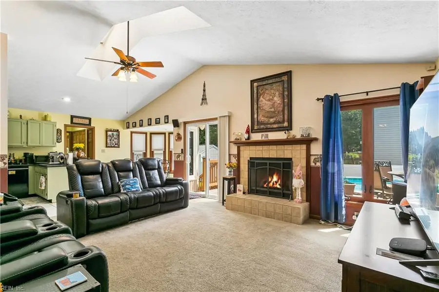 148 Hall Road, Hampton, VA 23664 - #3