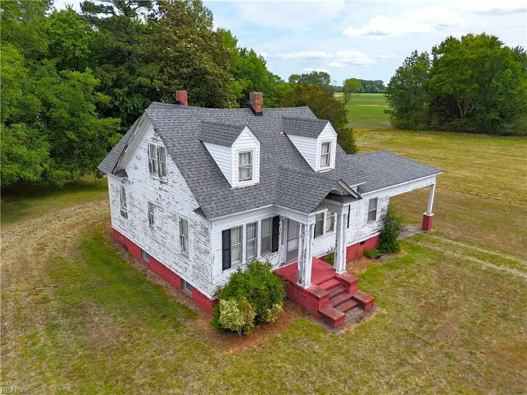 373 Colonial Trail, Surry, VA 23883 - #1