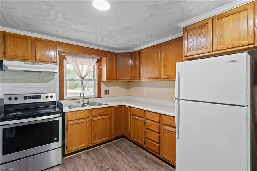 2600 W Weaver Road, Hampton, VA 23666 - #3
