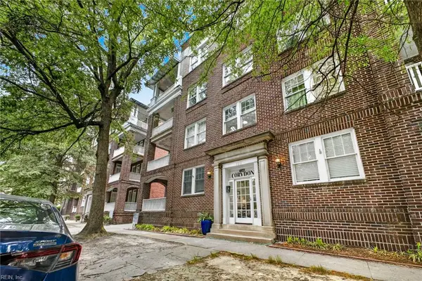 736 W Princess Anne Road #402, Norfolk, VA 23517