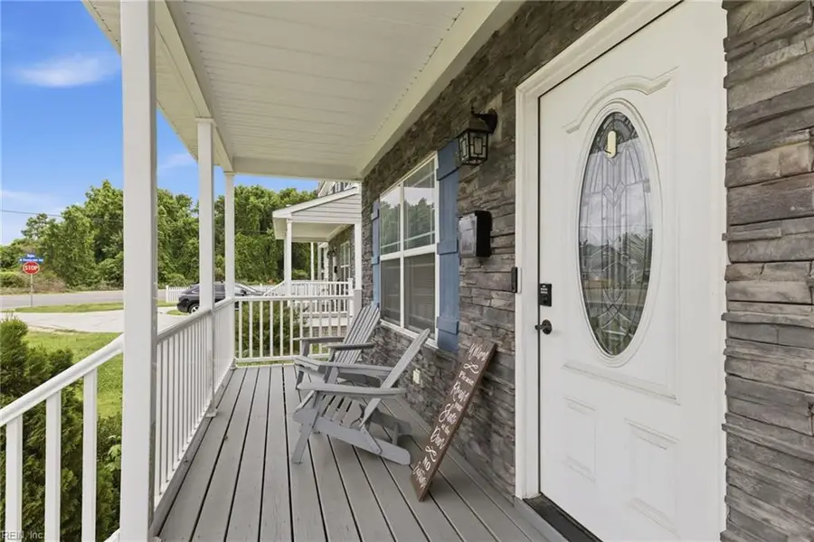 656 Vaughan Avenue, Hampton, VA 23661 - #3