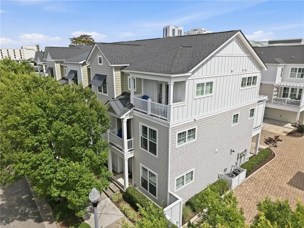 336 30th Street, Virginia Beach, VA 23451 - #1