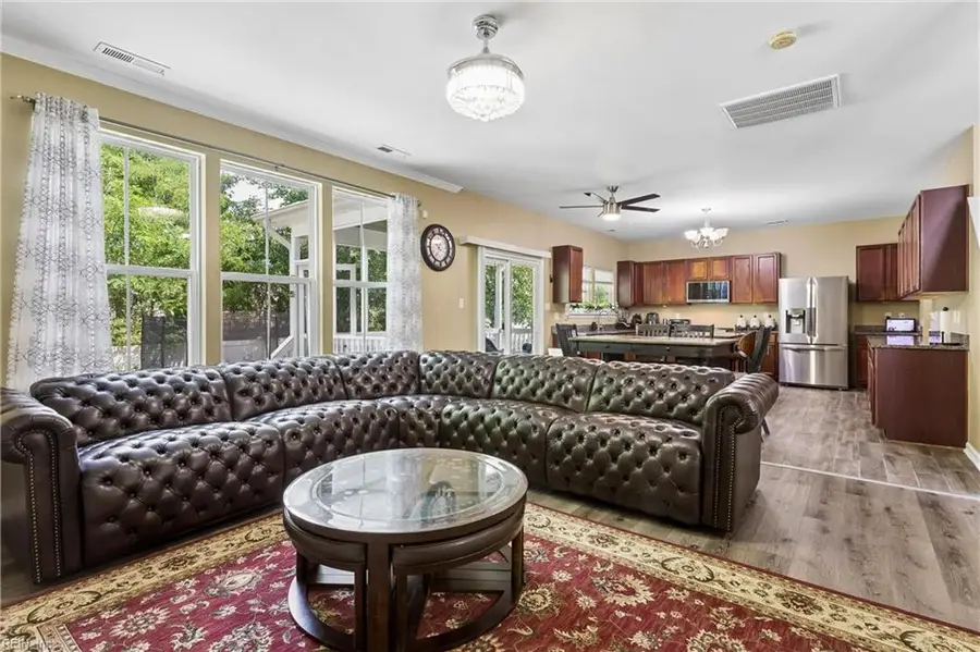 219 Dogwood Road, Yorktown, VA 23690 - #3
