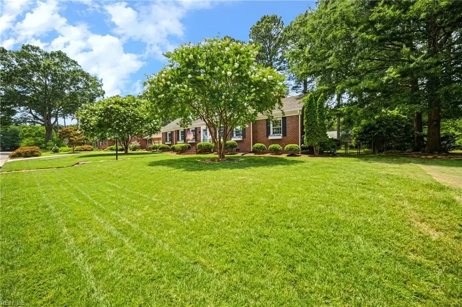 519 Jones Street, Suffolk, VA 23434 - #3