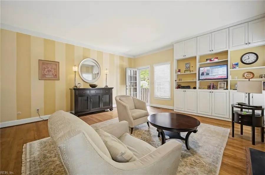 819 Botetourt Gardens, Norfolk, VA 23507 - #2