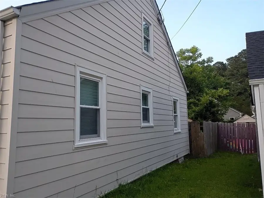 3714 Pamlico Circle, Norfolk, VA 23513 - #2