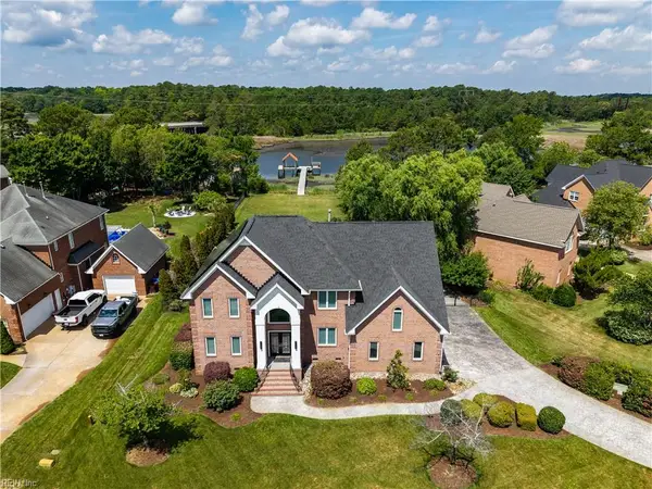 1905 Lancing Crest Lane, Chesapeake, VA 23323