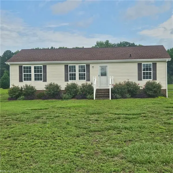 563 Daniels Road, Corapeake, NC 27926