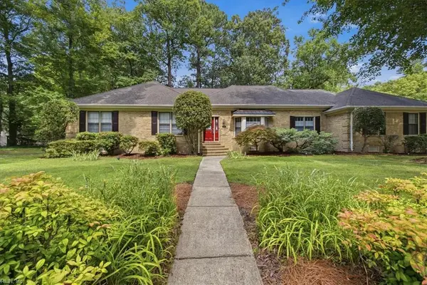 912 Upper Hastings Way, Virginia Beach, VA 23452