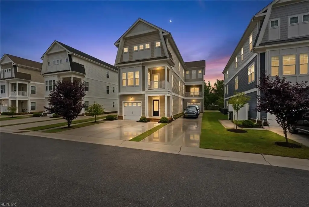137 Mizzen Quarter Loop, Yorktown, VA 23693 - #1