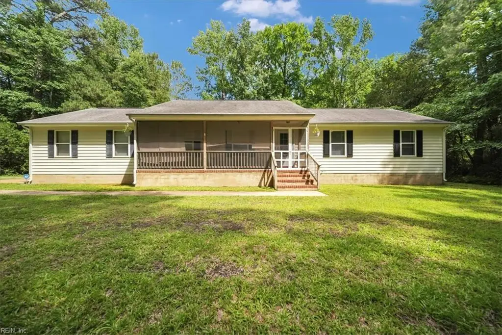 8996 Guinea Road, Hayes, VA 23072 - #1