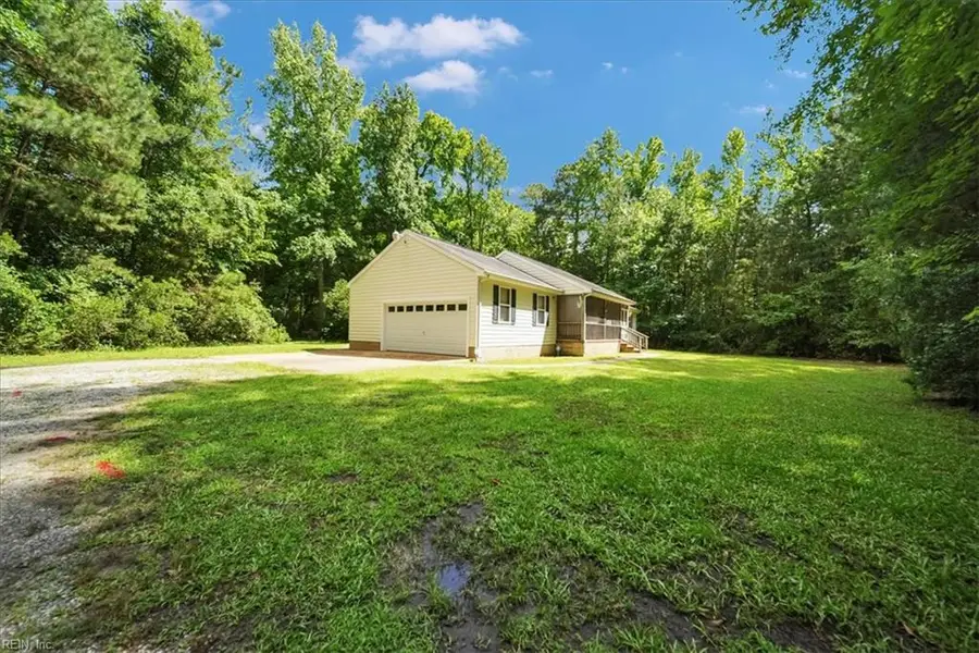 8996 Guinea Road, Hayes, VA 23072 - #3
