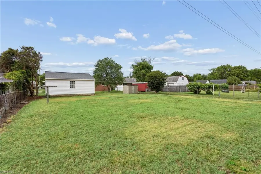 9 Calvert Drive, Newport News, VA 23601 - #2