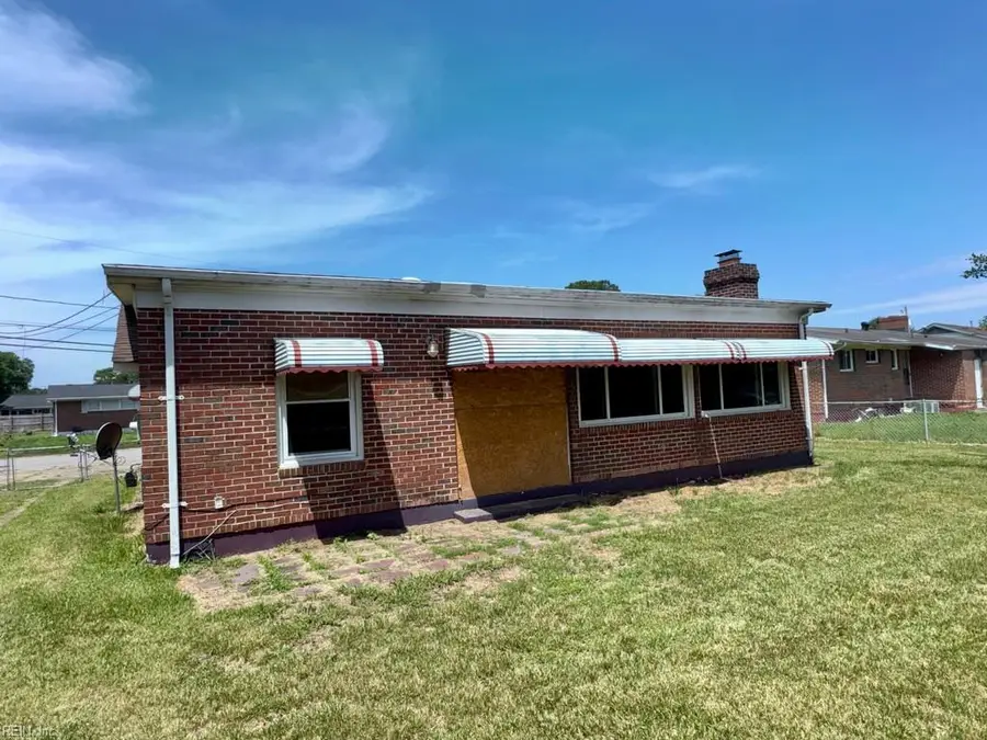 1511 Ekstine Drive, Portsmouth, VA 23701 - #2