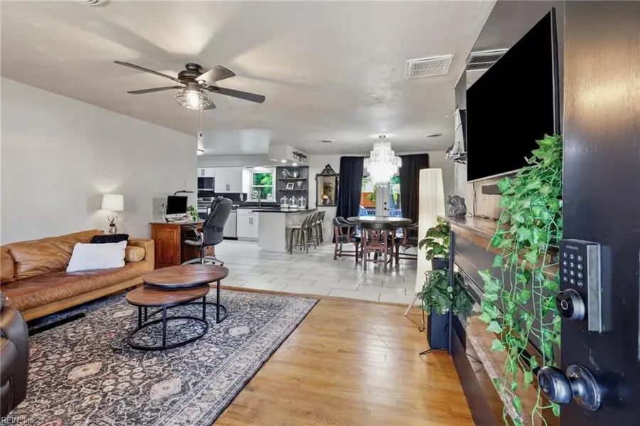 740 Avalon Avenue, Virginia Beach, VA 23464 - #3