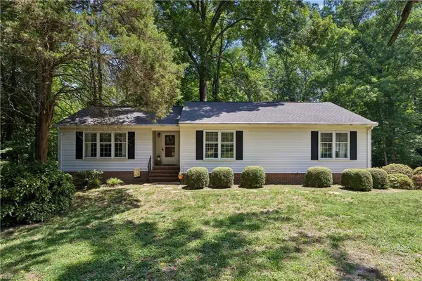 7483 Gloucester Village Drive, Gloucester, VA 23061