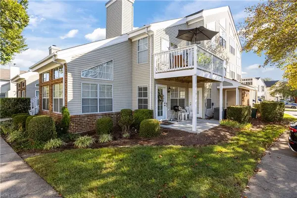 5056 Heathglen Circle, Virginia Beach, VA 23456